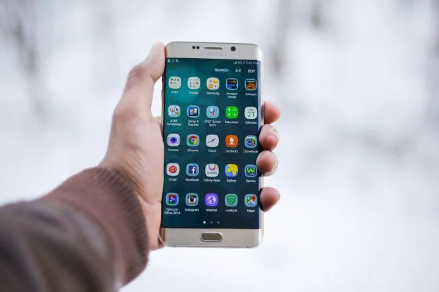 Samsung M11 wyświetlacz – co warto o nim wiedzieć?